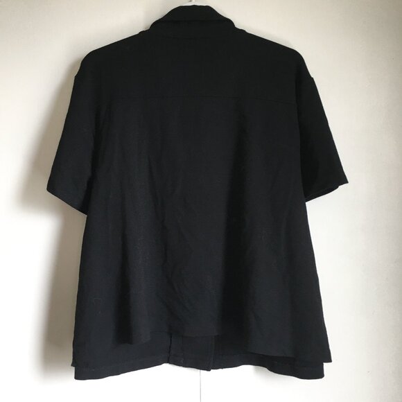 Black Rayon Blend Short Sleeve Semi Cropped Button Up Top - Picture 2 of 16